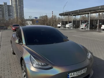 Авто Tesla Model 3 2018 № 7699571