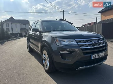 Авто Ford Explorer 2018 № 7699581