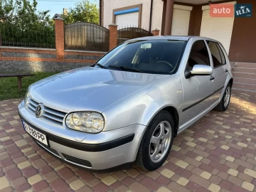 Авто Volkswagen Golf 2002 № 7699675