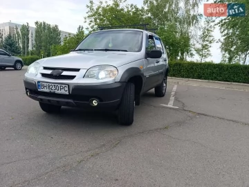 Авто Chevrolet Niva 2011 № 7699701