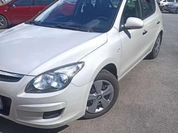 Авто Hyundai I30 2010 № 7699715