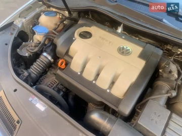 Авто Volkswagen Golf 2009 № 7699717