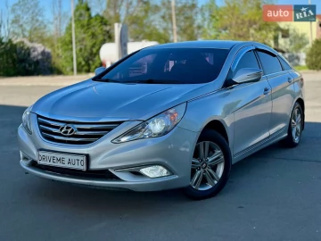 Авто Hyundai Sonata 2013 № 7699754