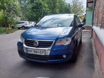 Авто Volkswagen Touran 2008 № 7699756