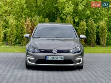Авто Volkswagen E-Golf 2014 № 7699762