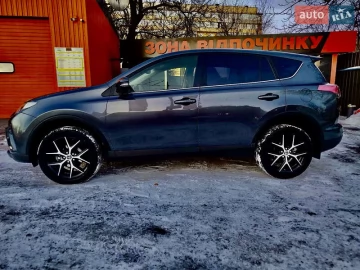 Авто Toyota Rav4 2017 № 7699888
