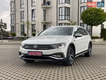 Авто Volkswagen Passat Alltrack 2020 № 7699898
