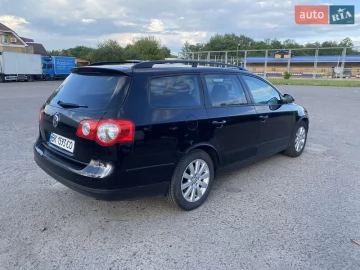 Авто Volkswagen Passat 2006 № 7700035