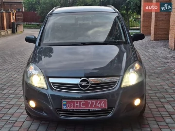 Авто Opel Zafira 2008 № 7700056