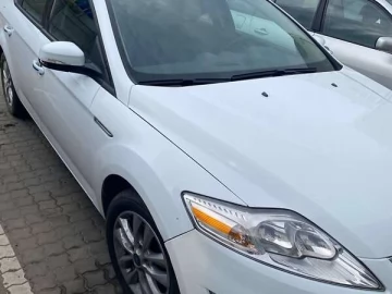 Авто Ford Mondeo 2012 № 7700061