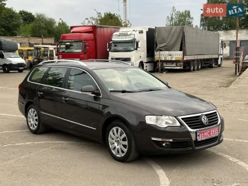 Авто Volkswagen Passat 2010 № 7700063