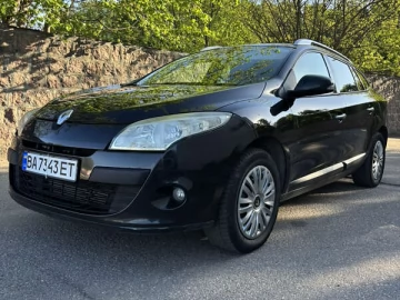 Авто Renault Megane 2009 № 7700073