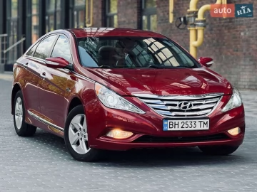 Авто Hyundai Sonata 2012 № 7700104