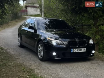 Авто BMW 5 Series 2004 № 7700113