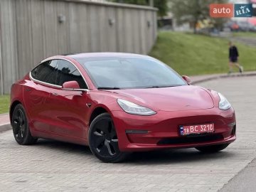 Авто Tesla Model 3 2017 № 7700154