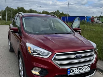 Авто Ford Escape 2017 № 7700175