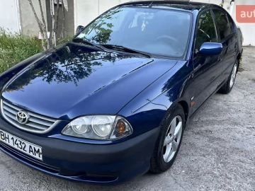 Авто Toyota Avensis 2002 № 7700286