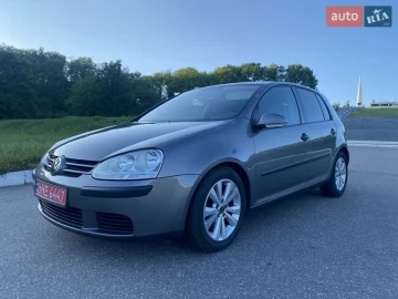 Авто Volkswagen Golf 2004 № 7700322