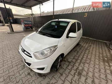 Авто Hyundai I10 2011 № 7700333
