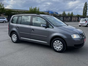 Авто Volkswagen Touran 2005 № 7700337