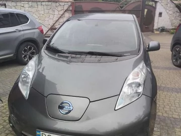 Авто Nissan Leaf 2015 № 7700354