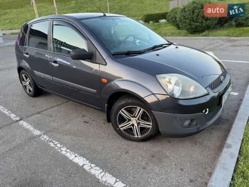 Авто Ford Fiesta 2008 № 7700359