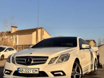 Авто Mercedes E-Class 2011 № 7700460