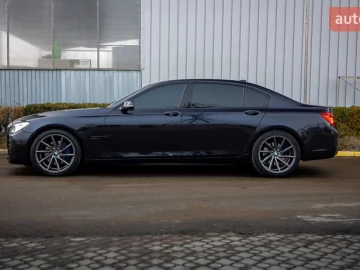 Авто BMW 7 Series 2013 № 7700482