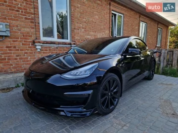 Авто Tesla Model 3 2018 № 7700512