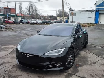 Авто Tesla Model S 2018 № 7700519