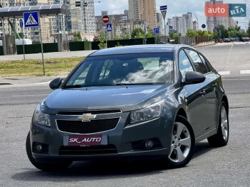 Авто Chevrolet Cruze 2011 № 7700666