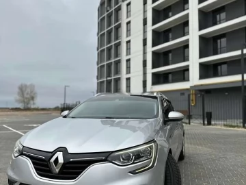 Авто Renault Megane 2018 № 7700686