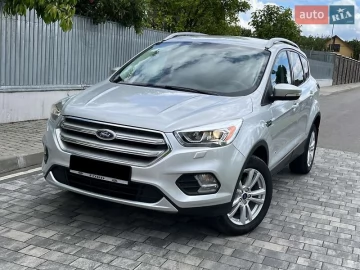 Авто Ford Kuga 2016 № 7700695
