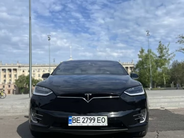 Авто Tesla Model X 2018 № 7700717