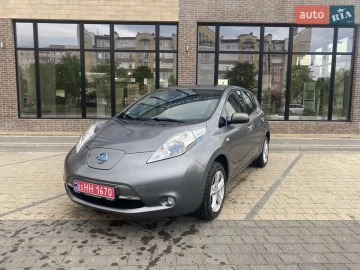 Авто Nissan Leaf 2013 № 7700738
