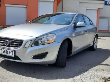 Авто Volvo S60 2012 № 7700768