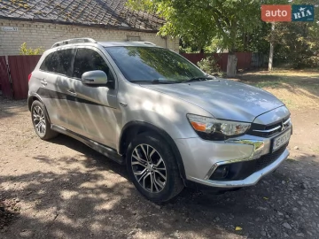 Авто Mitsubishi Outlander 2018 № 7700772