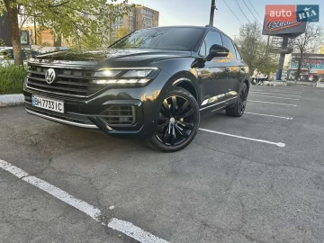 Авто Volkswagen Touareg 2019 № 7700813