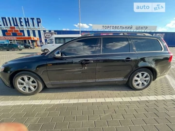 Авто Volvo V70 2010 № 7700858