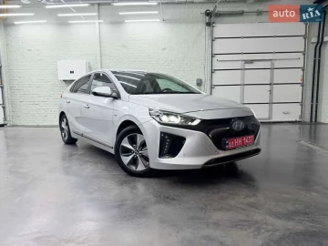 Авто Hyundai Ioniq 2018 № 7701048