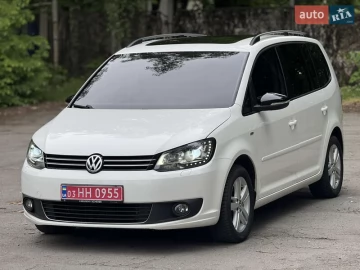 Авто Volkswagen Touran 2013 № 7701052