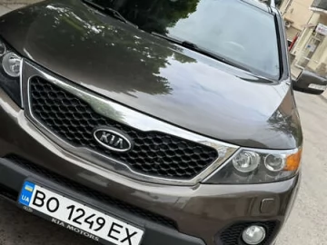 Авто KIA Sorento 2011 № 7701073