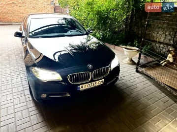 Авто BMW 5 Series 2013 № 7701082