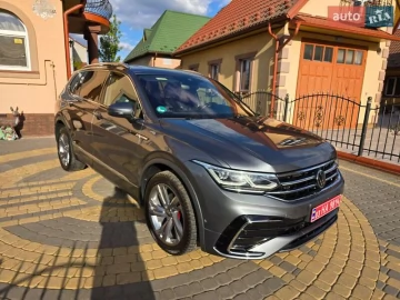Авто Volkswagen Tiguan 2021 № 7701110