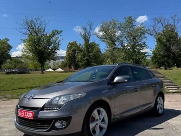 Авто Renault Megane 2013 № 7701190