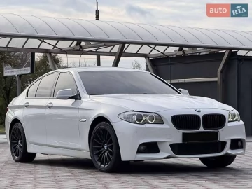 Авто BMW 5 Series 2012 № 7701234