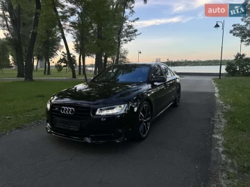 Авто Audi S8 2017 № 7701271
