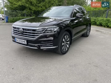 Авто Volkswagen Touareg 2020 № 7701272
