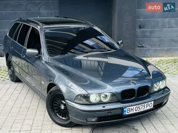 Авто BMW 5 Series 2002 № 7701313