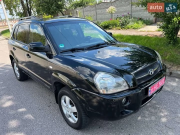 Авто Hyundai Tucson 2005 № 7701341